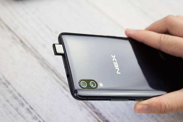 91香蕉视频粉末MIM注射成型手機零件